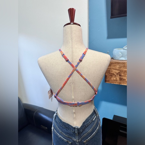 Prana Taranto Swim Top in Morning Glory Bloom-NWT - Picture 2 of 10